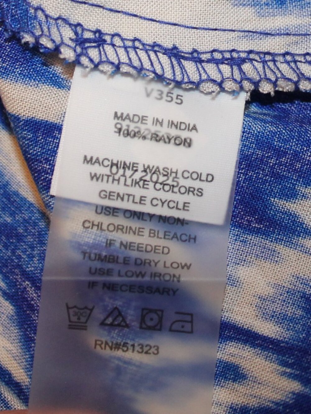 Vince Camuto Wide Leg pants in ikat design Royal Azure Brand New with tags - Picture 9 of 10
